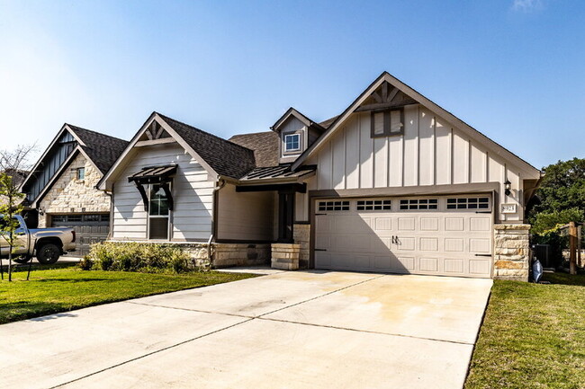 property at 8923 Green Grant
