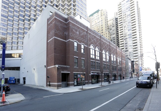 The Rittenhouse Condominiums in Philadelphia, PA - Building Photo - Building Photo