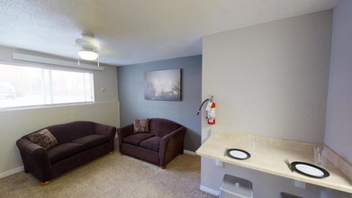 The Pines Apartments in Rexburg, ID - Building Photo - Building Photo