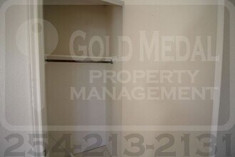 1803 Cedarhill Dr in Killeen, TX - Building Photo - Building Photo