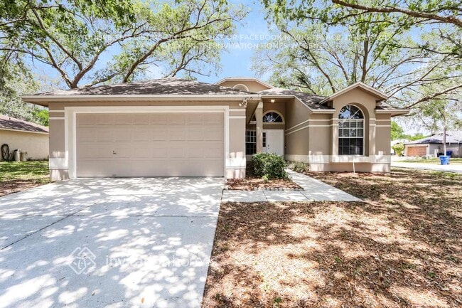 property at 24515 Crosscut Rd