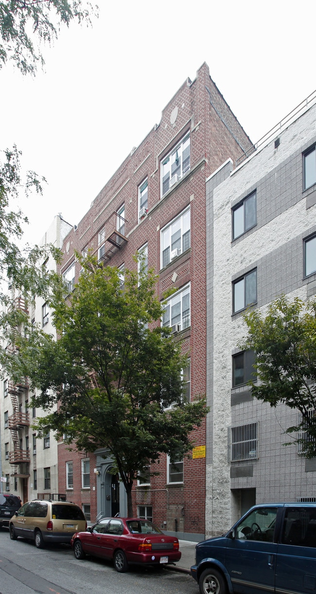 1812 Clay Ave in Bronx, NY - Foto de edificio - Building Photo