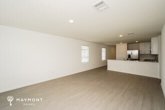 547 Layne Overlook in San Antonio, TX - Foto de edificio - Building Photo