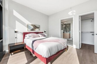 1127 W Van Buren St in Chicago, IL - Building Photo - Building Photo
