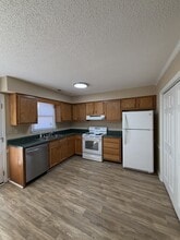 2903 Cedar Creek Rd in Greenville, NC - Building Photo - Building Photo