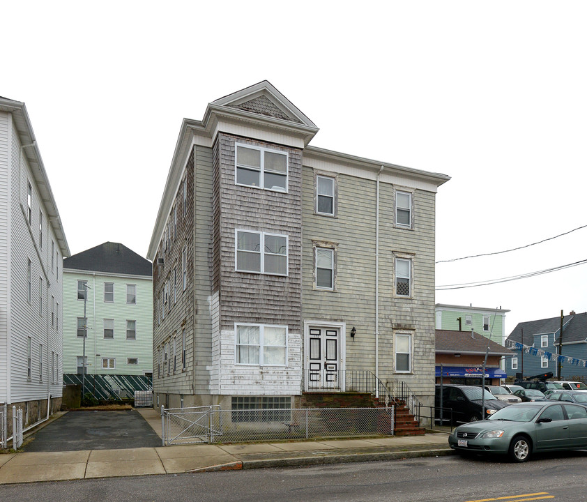 172 Rivet St in New Bedford, MA - Foto de edificio