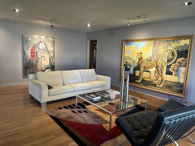 1710 Dorchester Dr in Nichols Hills, OK - Building Photo - Building Photo