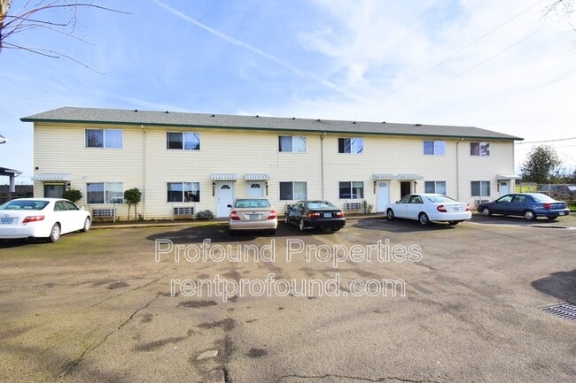 property at 738 NE 94th Ave