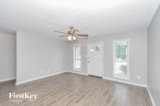 41 Country Village Dr in Hiram, GA - Building Photo - Building Photo