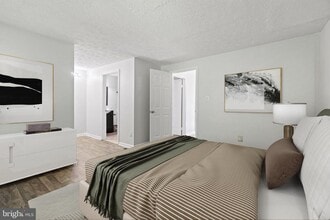 3618 Wharf Ln in Triangle, VA - Building Photo - Building Photo