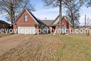 4431 Boone Manor Dr in Memphis, TN - Building Photo