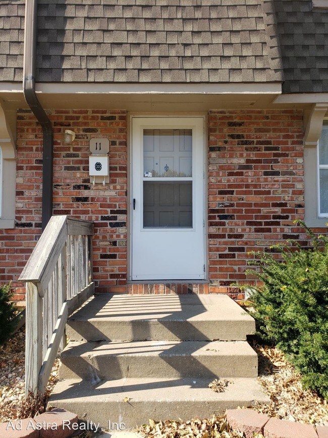 1716 E Cedar St in Olathe, KS - Building Photo - Building Photo