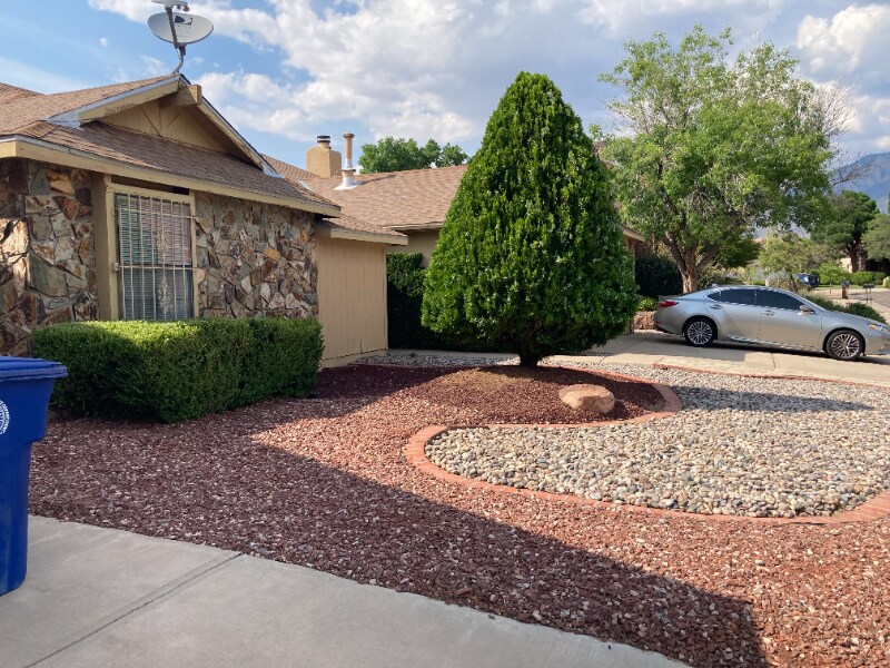 5501 Vista Sandia NE in Albuquerque, NM - Building Photo