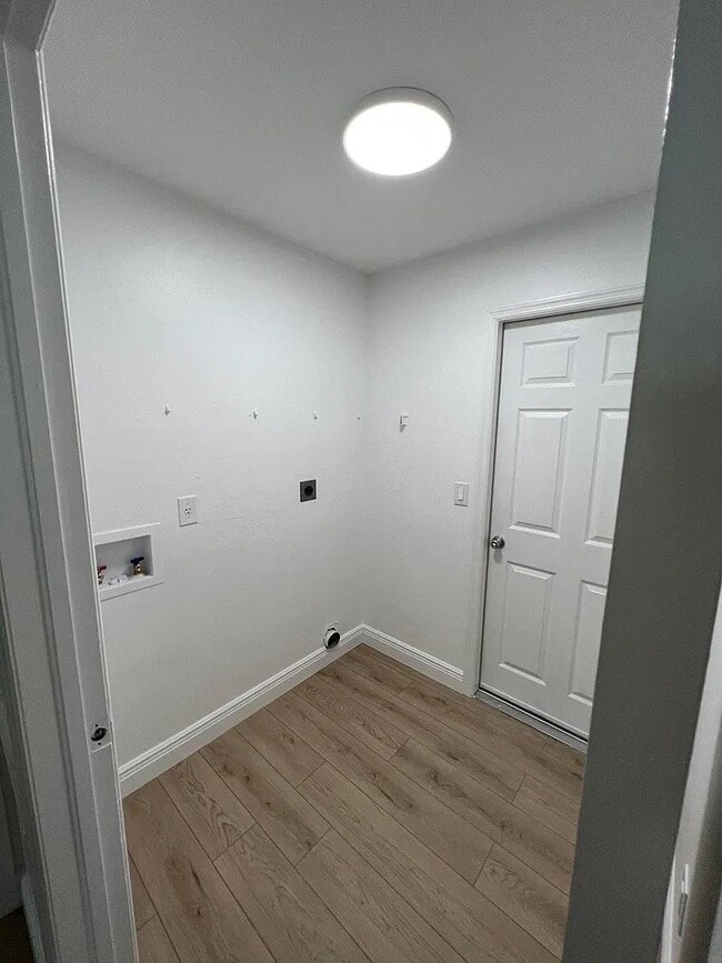 property at 1804 SW 38th Ln