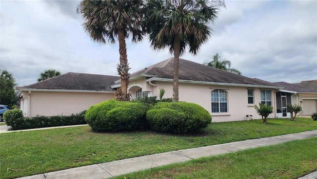14900 Indigo Lake Dr in Orlando, FL - Building Photo - Building Photo