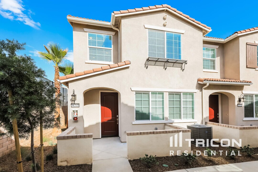 36349 Amigos Ct in Wildomar, CA - Building Photo