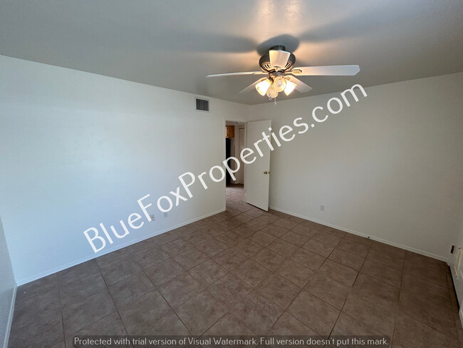 2201 N Sparkman Blvd in Tucson, AZ - Building Photo - Building Photo