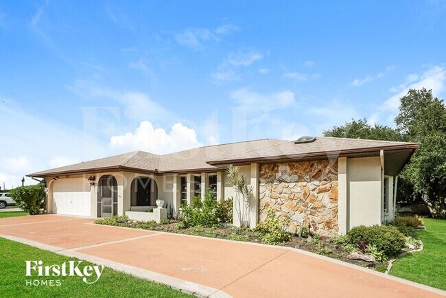1364 Dorchester St in Port Charlotte, FL - Building Photo - Building Photo