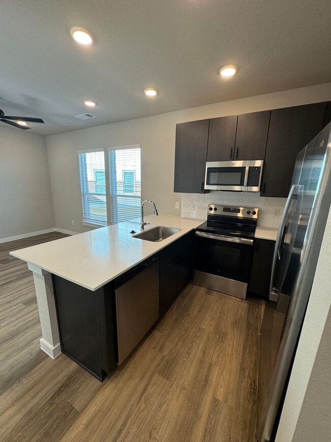 200 White Water Dr in Lavon, TX - Building Photo - Building Photo