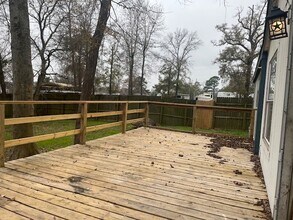 15219 Paradise Cove Dr in Willis, TX - Building Photo - Building Photo