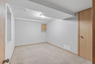 7500 11th Ave S in Minneapolis, MN - Foto de edificio - Building Photo