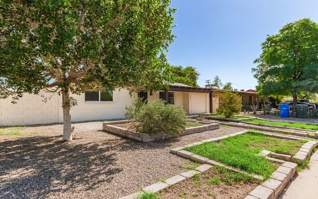 12613 N 29th Ave in Phoenix, AZ - Building Photo - Building Photo