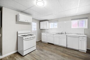 1534 5th Ave in Watervliet, NY - Building Photo