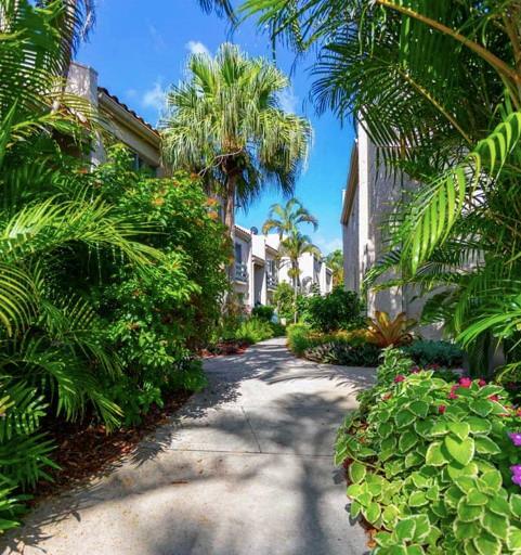 5234 NE 6th Ave, Unit B25 in Fort Lauderdale, FL - Building Photo - Building Photo