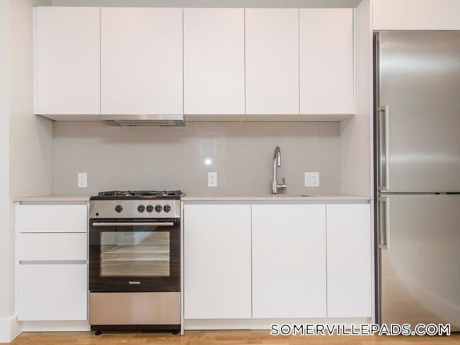 136 Highland Ave