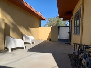 37227 Melrose Dr in Cathedral City, CA - Building Photo - Building Photo