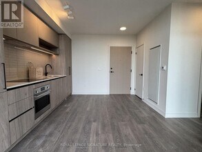 181 Sterling Rd in Toronto, ON - Building Photo - Building Photo