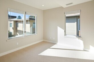 2088 Channing Ave in Palo Alto, CA - Building Photo - Building Photo