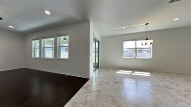 10127 Tuscan Sun Ave in Riverview, FL - Building Photo - Building Photo