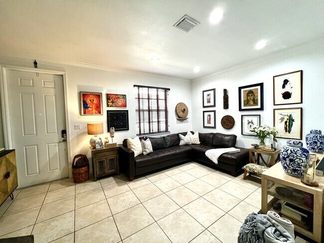 3219 SE 5th St in Homestead, FL - Building Photo - Building Photo