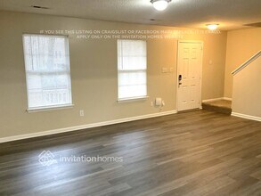 5316 Wisbech Ct, Unit 111E in Charlotte, NC - Building Photo - Building Photo