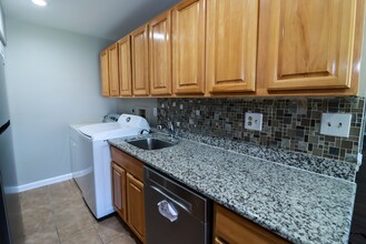 9240 Bridle Path Ln in Laurel, MD - Building Photo - Building Photo