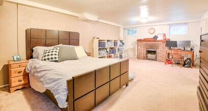 747 S Downing St in Denver, CO - Building Photo - Building Photo