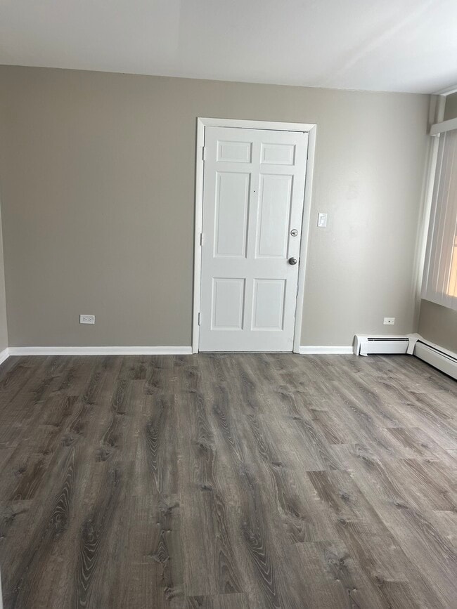 7831 Roberts Rd in Bridgeview, IL - Building Photo - Building Photo