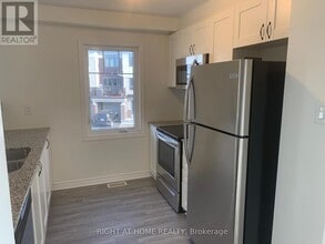 46 Squashberry Ln in Ottawa, ON - Building Photo - Building Photo