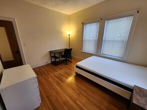 66 Brook St-Unit -2 in Quincy, MA - Building Photo - Building Photo