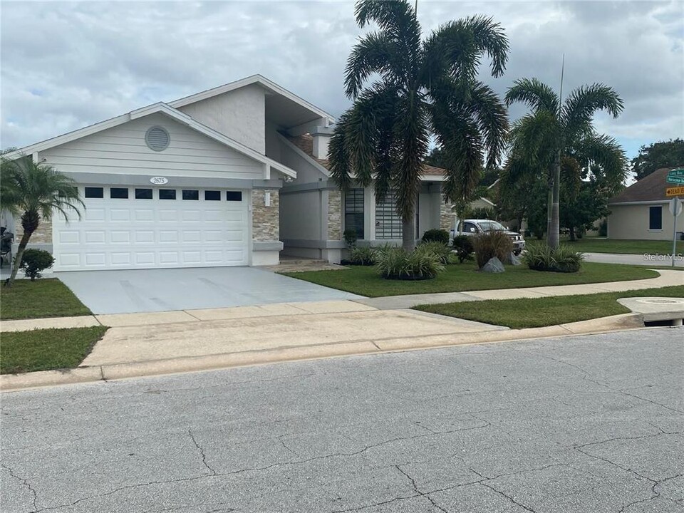 2675 N Horseshoe Bay Dr in Kissimmee, FL - Building Photo