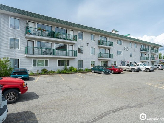 3400 Eureka St in Anchorage, AK - Building Photo