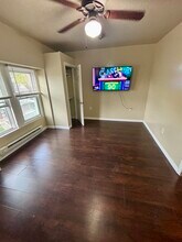 1520 W Champlost Ave, Unit 3F in Philadelphia, PA - Building Photo - Building Photo