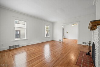 1217 Belle Ave in Lakewood, OH - Building Photo - Building Photo