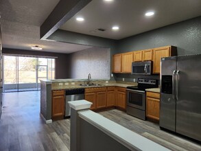 4962 SW 45th Cir in Ocala, FL - Foto de edificio - Building Photo