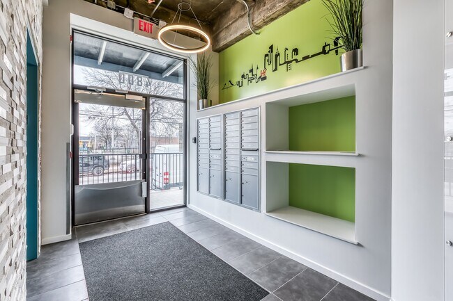 4800 Brown St in Philadelphia, PA - Building Photo - Building Photo