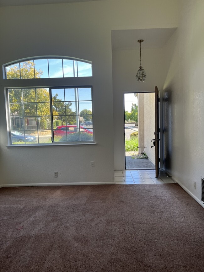 property at 1640 Oleander Dr