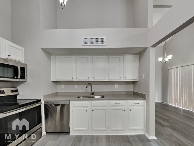 property at 4220 Caldwell Ave