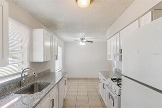 2853 S Sanford Ave in Sanford, FL - Building Photo - Building Photo