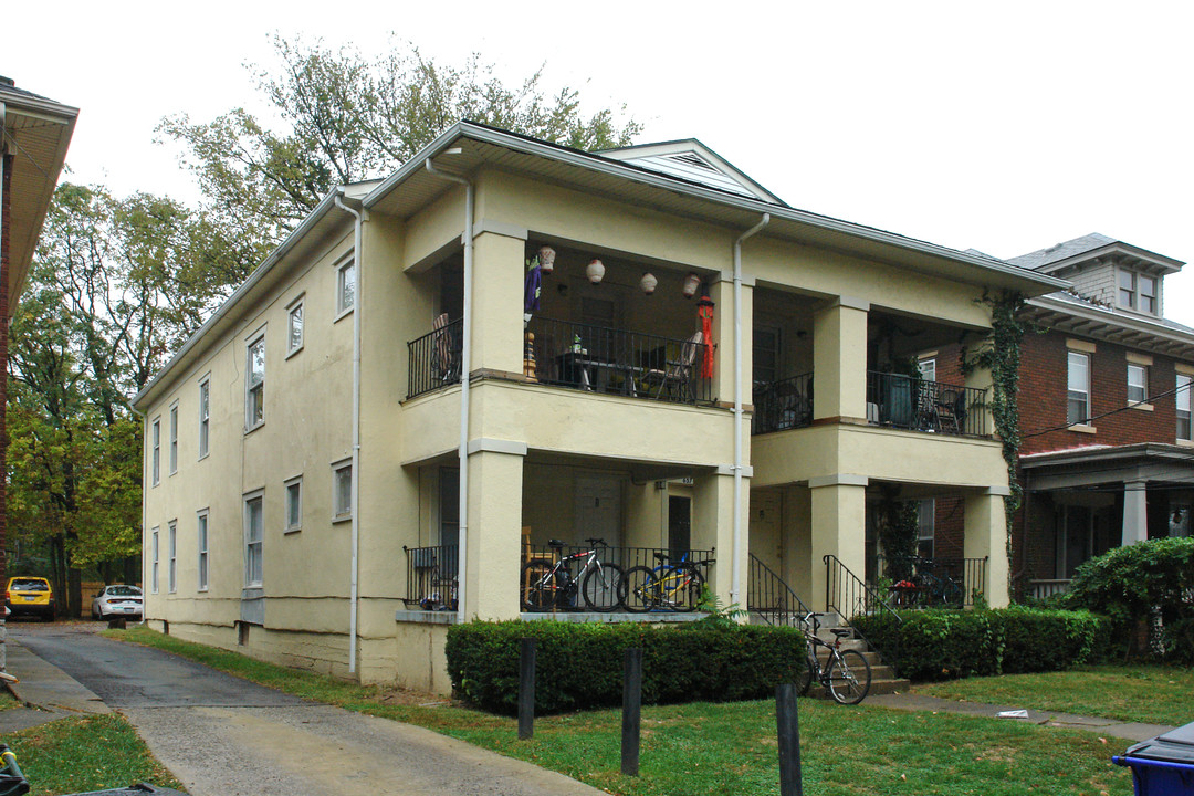 657 Maxwelton Ct in Lexington, KY - Building Photo